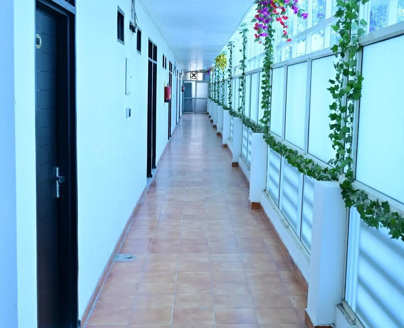 Date Palm Hotel Gurgaon